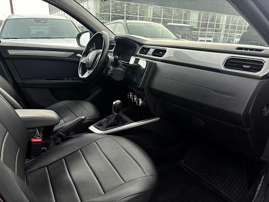 Renault Arkana Drive TCe 150, 2019 года, пробег 57865 км