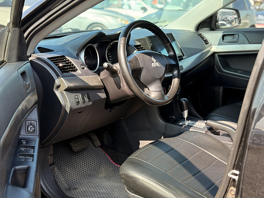 Mitsubishi Lancer Invite, 2012 года, пробег 190520 км