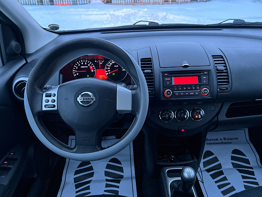 Nissan Note Tekna, 2012 года, пробег 180000 км