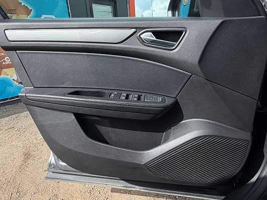 Renault Arkana Drive TCe 150, 2019 года, пробег 149386 км