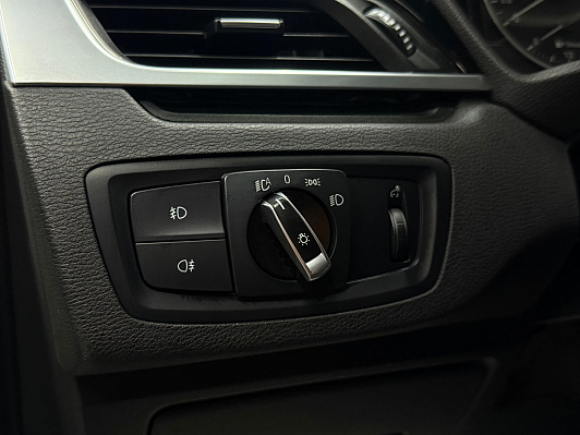 BMW X1 xDrive20d xLine, 2015 года, пробег 161146 км