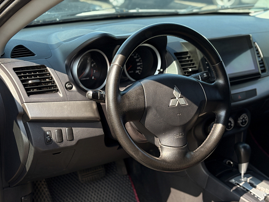 Mitsubishi Lancer Invite, 2012 года, пробег 190520 км