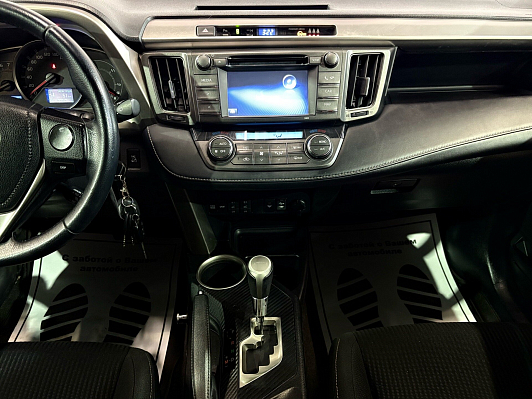 Toyota RAV4, 2014 года, пробег 137180 км