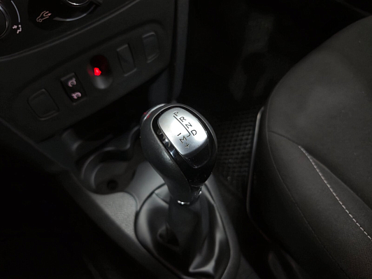 Renault Sandero Stepway Life City, 2019 года, пробег 57400 км