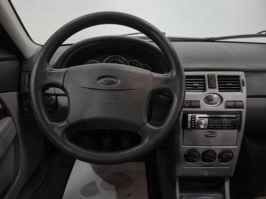 Lada (ВАЗ) Priora Норма, 2010 года, пробег 112812 км