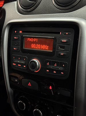 Renault Duster Privilege, 2012 года, пробег 193000 км