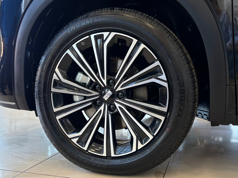 Geely EX5 Гибрид Макс EM-R, черный