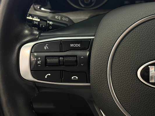 Kia K5 Luxe, 2020 года, пробег 40000 км