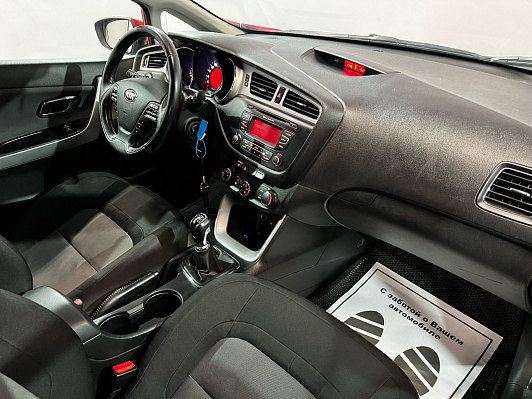 Kia Ceed Comfort, 2014 года, пробег 136610 км