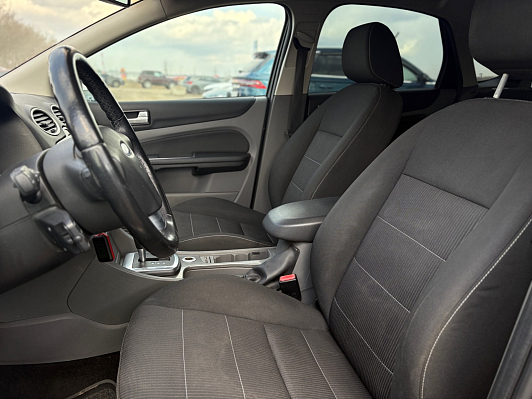 Ford Focus Ghia Special Edition, 2010 года, пробег 151899 км
