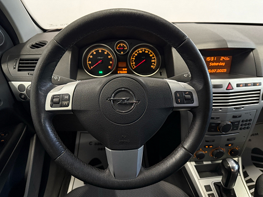 Opel Astra, 2014 года, пробег 75000 км