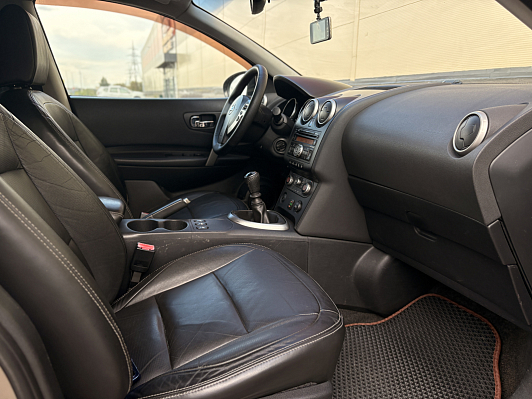Nissan Qashqai SE+, 2008 года, пробег 212000 км