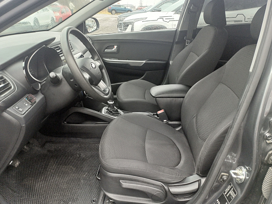 Kia Rio Luxe, 2013 года, пробег 175075 км