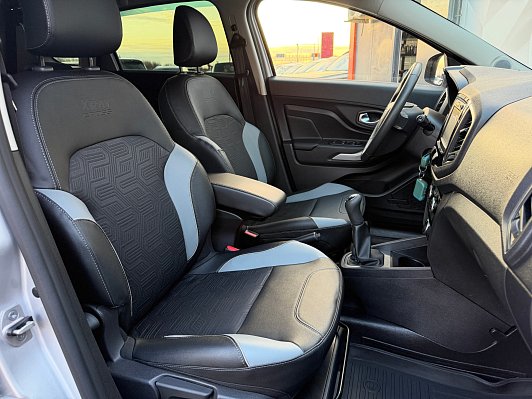 Lada (ВАЗ) XRAY Luxe Prestige (2018-2021), 2018 года, пробег 53200 км