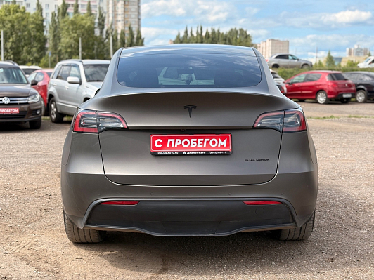 Tesla Model Y, 2021 года, пробег 44150 км