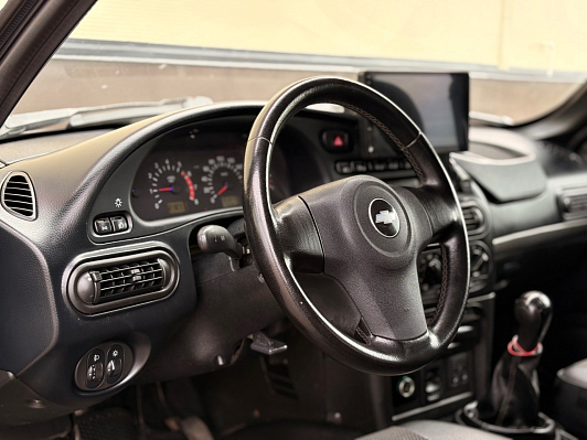 Chevrolet Niva GLC, 2010 года, пробег 150983 км