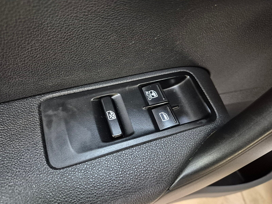 Volkswagen Polo Trendline, 2016 года, пробег 142281 км