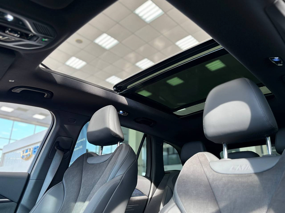 Geely Monjaro Flagship, серый