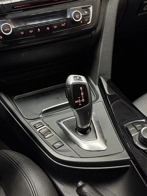 BMW 3 серии, 2015 года, пробег 210000 км