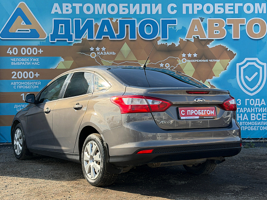 Ford Focus SYNC Edition, 2014 года, пробег 130000 км