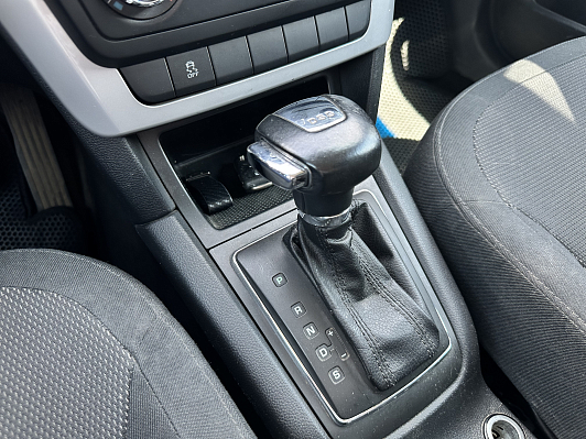 Skoda Yeti Active, 2011 года, пробег 182500 км