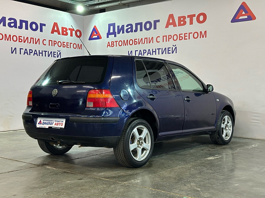 Volkswagen Golf, 2002 года, пробег 388000 км