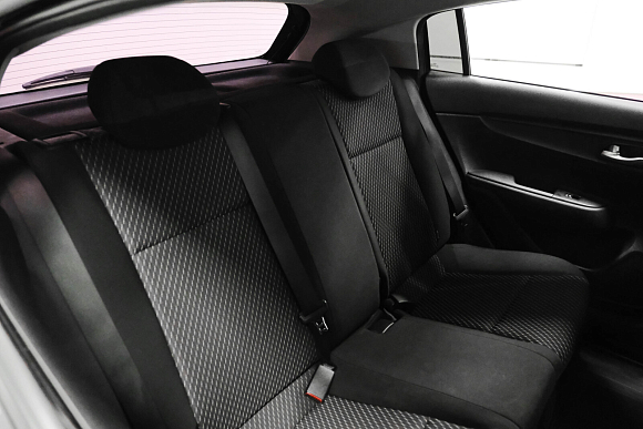 Kia Rio, 2018 года, пробег 130000 км