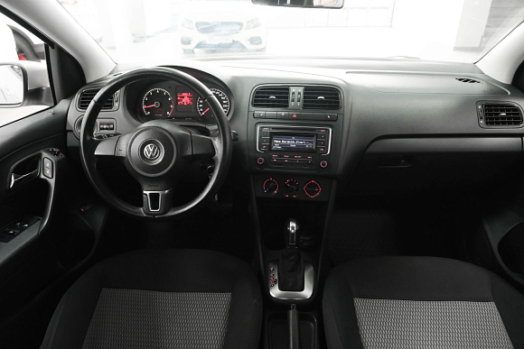 Volkswagen Polo Comfortline, 2014 года, пробег 88200 км