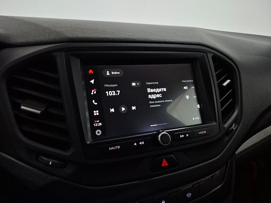 Lada (ВАЗ) Vesta Comfort, 2021 года, пробег 105895 км