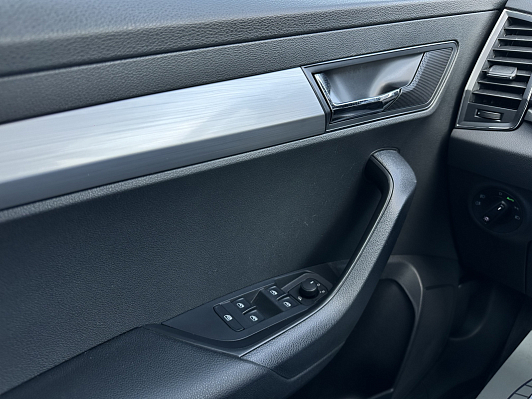 Skoda Karoq Ambition, 2020 года, пробег 69039 км