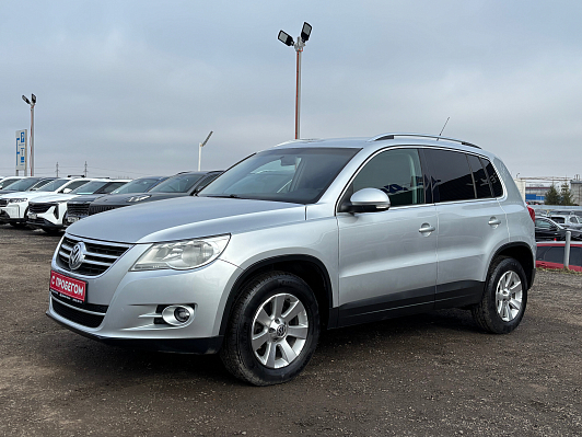 Volkswagen Tiguan Track&Field, 2010 года, пробег 235583 км