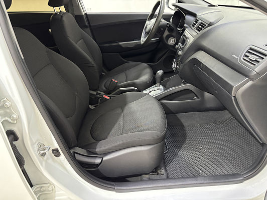 Kia Rio Luxe, 2013 года, пробег 134736 км