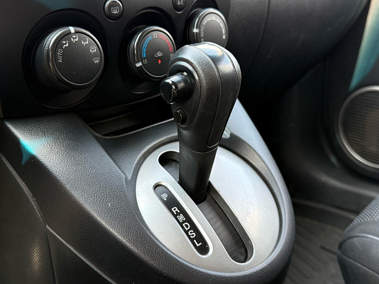 Mazda 2 Energy, 2008 года, пробег 259554 км