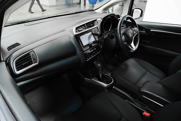 Honda Fit, 2019 года, пробег 122154 км