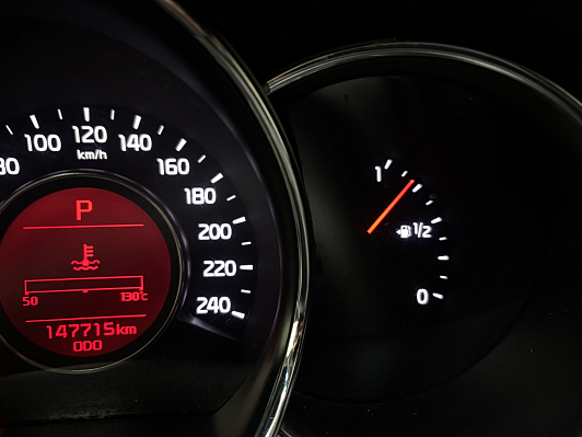Kia Ceed Luxe, 2015 года, пробег 147700 км
