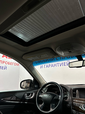 Infiniti QX60 Hi -Tech, 2014 года, пробег 130000 км