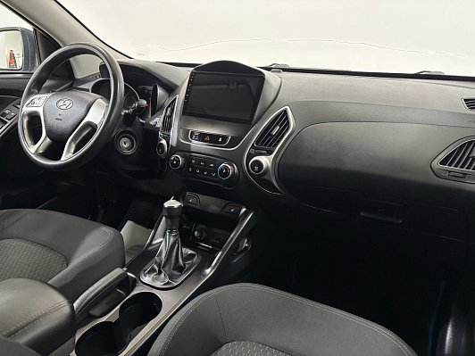 Hyundai ix35 Start, 2011 года, пробег 267200 км