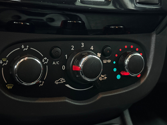 Renault Duster, 2017 года, пробег 123000 км