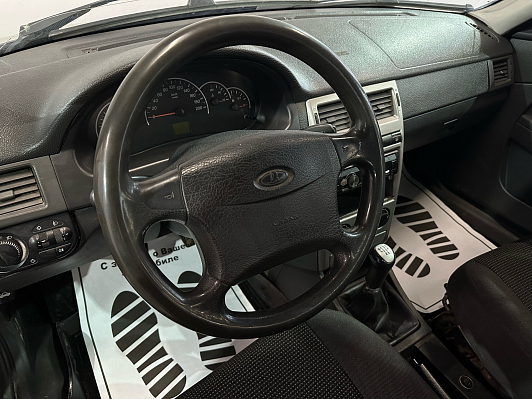 Lada (ВАЗ) Priora, 2011 года, пробег 292715 км