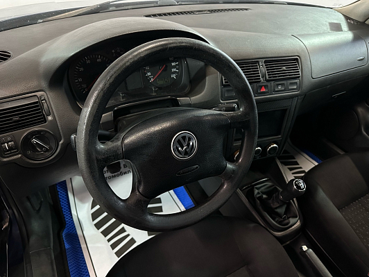 Volkswagen Golf, 2002 года, пробег 388000 км