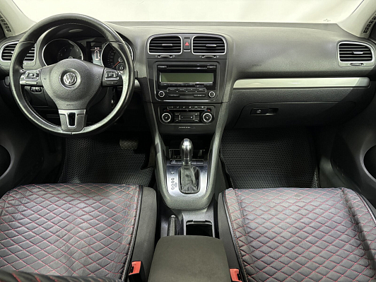 Volkswagen Golf, 2011 года, пробег 236300 км