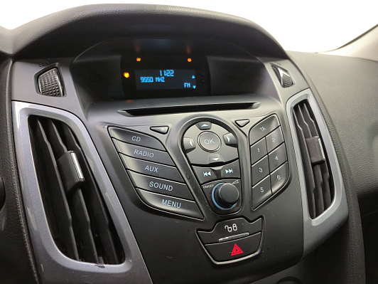 Ford Focus, 2013 года, пробег 276354 км