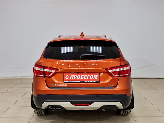 Lada (ВАЗ) Vesta Luxe, 2017 года, пробег 136031 км