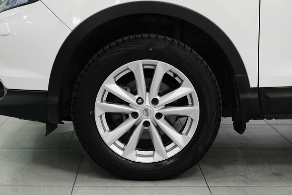 Nissan Qashqai LE, 2014 года, пробег 210800 км