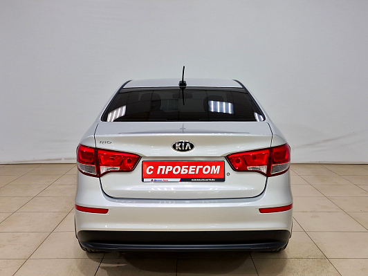 Kia Rio Luxe, 2017 года, пробег 118585 км