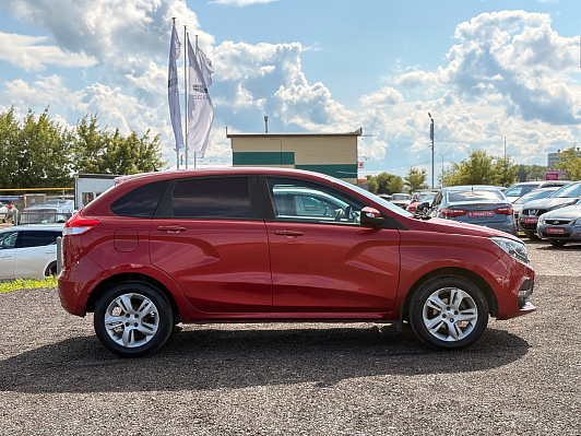 Lada (ВАЗ) XRAY Top Prestige (2015-2016), 2018 года, пробег 165392 км