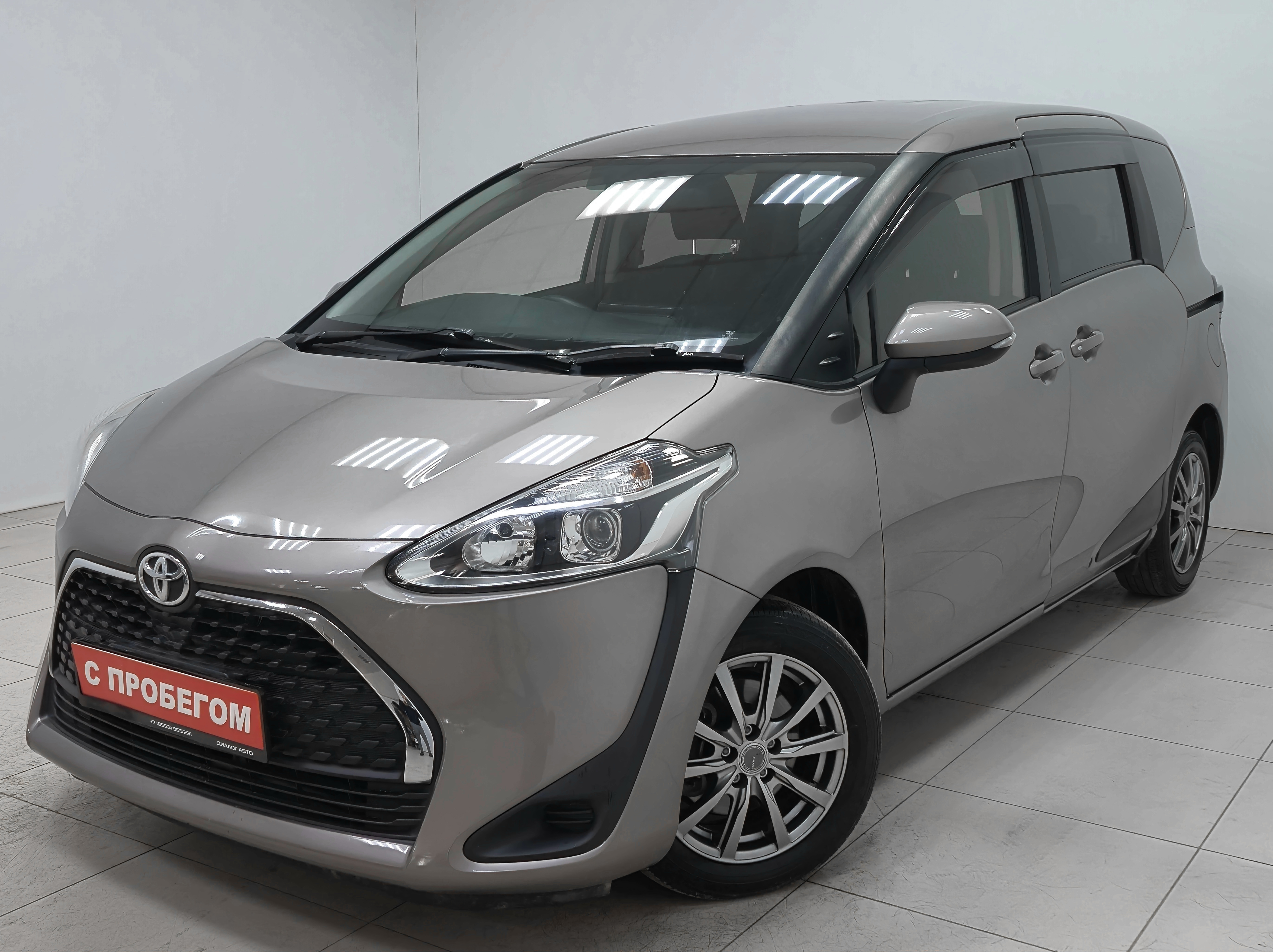 Toyota Sienta, 2020 года, пробег 47855 км