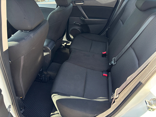 Mazda 3 Touring, 2013 года, пробег 192336 км