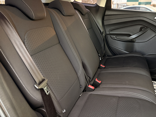 Ford Kuga Titanium, 2017 года, пробег 143417 км