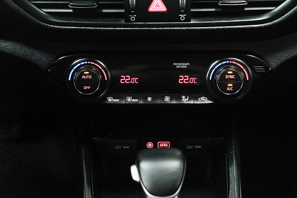 Kia Cerato Prestige, 2019 года, пробег 68406 км